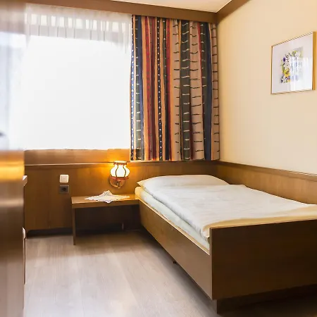 Mandorfer * Hörsching