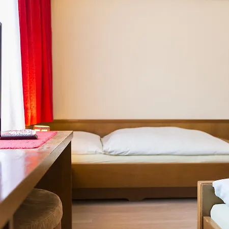 Inn Mandorfer *